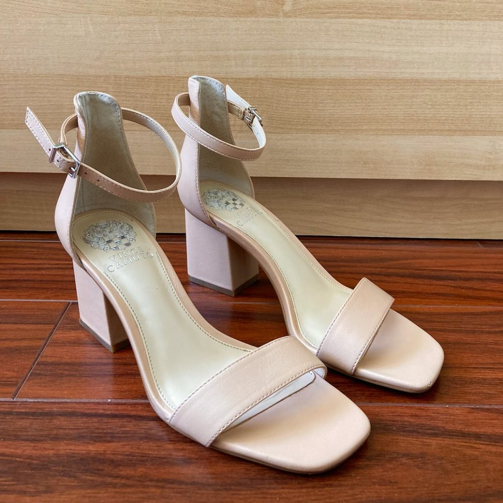 Vince Camuto Light Pink Nude Strap Block Heels Size 7